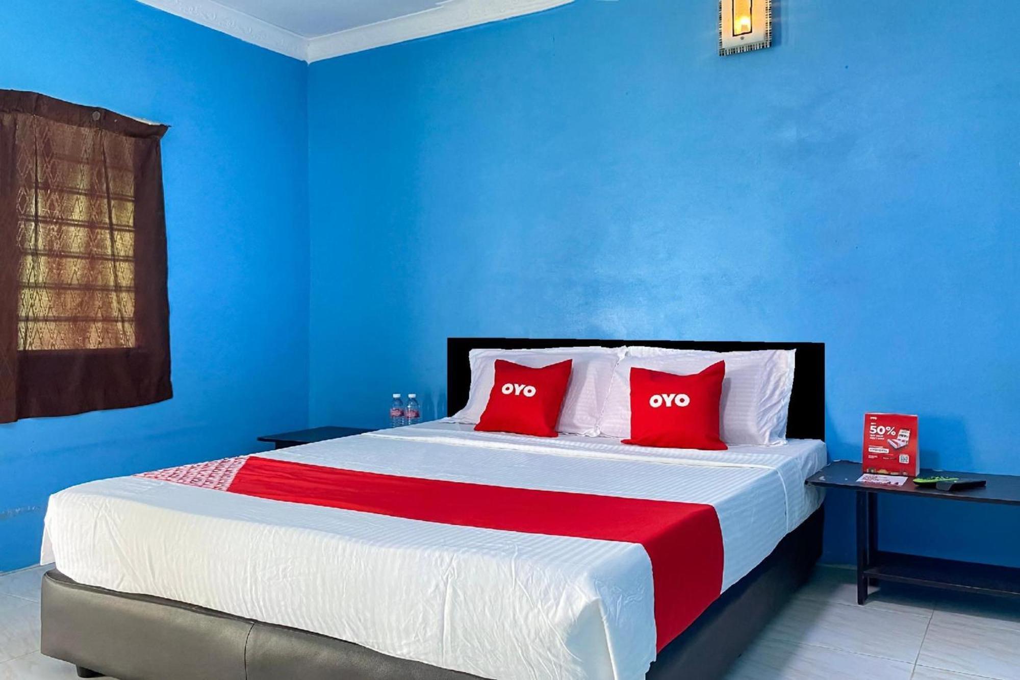 OYO 90168 Serambi Pelangi Chalet Changlun Bagian luar foto